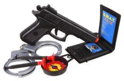 Игр.набор Полиция, пистолет, стрелы с присосками 2шт., наручники, компас, значок, пакет M6093